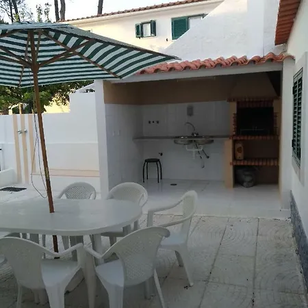 Sunvilla Aroeira Villa